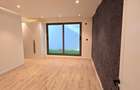 5 Bed House with En Suite at Lavington Green - 13
