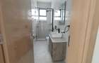 3 Bed Apartment with En Suite in Brookside - 8