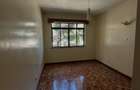 3 Bed Apartment with En Suite in Brookside - 11