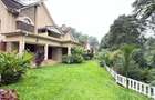 5 Bed Townhouse with En Suite at Rosslyn - 1
