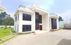 6 Bed Villa with En Suite at Kyuna Road - 3