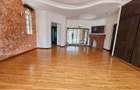 5 Bed House with En Suite in Nyari - 9