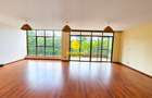 3 Bed Apartment with En Suite in Spring Valley - 6