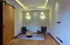 5 Bed Townhouse with En Suite in Lavington - 10