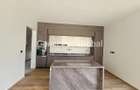 5 Bed House with En Suite in Runda - 3