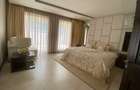 3 Bed Apartment with En Suite in Riverside - 11
