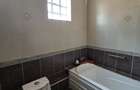 5 Bed Townhouse with En Suite in Kitisuru - 14