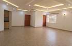 3 Bed Apartment in Ridgeways - 8