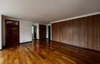 5 Bed Townhouse with En Suite at Lavington - 5
