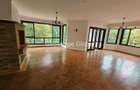 3 Bed Townhouse with En Suite in Spring Valley - 14