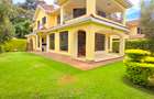 4 Bed Townhouse with En Suite at Lavington Off Convent Drive - 8