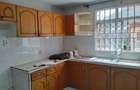 5 Bed Townhouse with En Suite in Lavington - 10