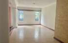 5 Bed House with En Suite at Brookside - 5