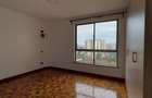 3 Bed Apartment with En Suite at Othaya Road - 10