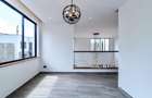 5 Bed Villa with En Suite in Lavington - 19