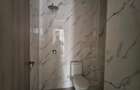 4 Bed Apartment with Swimming Pool at City Park - 18
