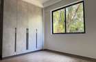 2 Bed Apartment with En Suite in Riverside - 17