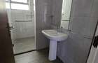 4 Bed Apartment with En Suite in Parklands - 7
