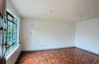 4 Bed House with En Suite at David Osieli - 3