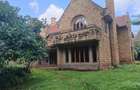 5 Bed Townhouse with En Suite at Karen - 3