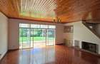 4 Bed House with En Suite at Loresho Creasent - 3
