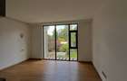 5 Bed Townhouse with En Suite in Lavington - 8