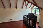 5 Bed Townhouse with En Suite at Lavington Road - 9