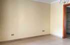 4 Bed Apartment with En Suite at Parklands - 7