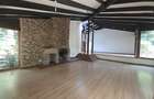 4 Bed House with En Suite in Lake View - 11