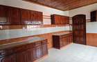 4 Bed Apartment with En Suite at Rhapta Road - 17