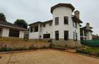4 Bed House with En Suite at Nyari - 1