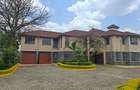5 Bed House with En Suite at Off Mimosa Rd - 2