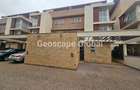 5 Bed Townhouse with En Suite in Lavington - 4