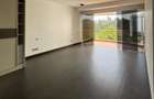 3 Bed Apartment with En Suite in Riverside - 4
