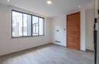 5 Bed Townhouse with En Suite at Lavington - 16