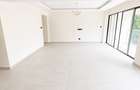 3 Bed Apartment with En Suite in Westlands Area - 2