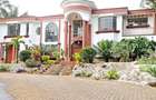 5 Bed House at Nyari - 1