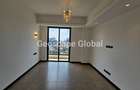 3 Bed Apartment with En Suite in Riverside - 2