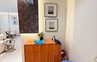 Serviced 2 Bed Apartment with En Suite at Windsor - 9