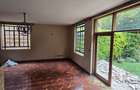 5 Bed Townhouse with En Suite at Lavington Green - 16