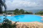 4 Bed Villa with En Suite at Bofa - 2
