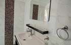 5 Bed Townhouse with En Suite at Othaya Road - 20