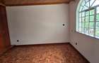 5 Bed Townhouse with En Suite at Off Convent Drive - 4