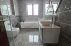 4 Bed Townhouse with Swimming Pool in Runda - 8