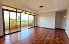 3 Bed Apartment with En Suite at Riverside Drive - 4