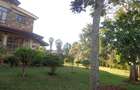 7 Bed House with En Suite in Nyari - 3