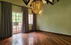 5 Bed Townhouse with En Suite in Rosslyn - 16
