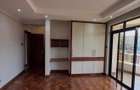 4 Bed Apartment with En Suite at Riverside Drive - 5