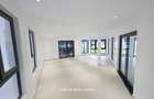 6 Bed House with Garden in Runda - 5
