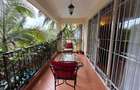 Serviced 2 Bed Apartment with Swimming Pool in Brookside - 2